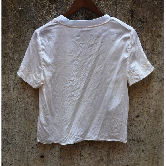 Alice + Olivia Classics White Silk Blend Short Sleeve Tee – Size S - Picture 2 of 4